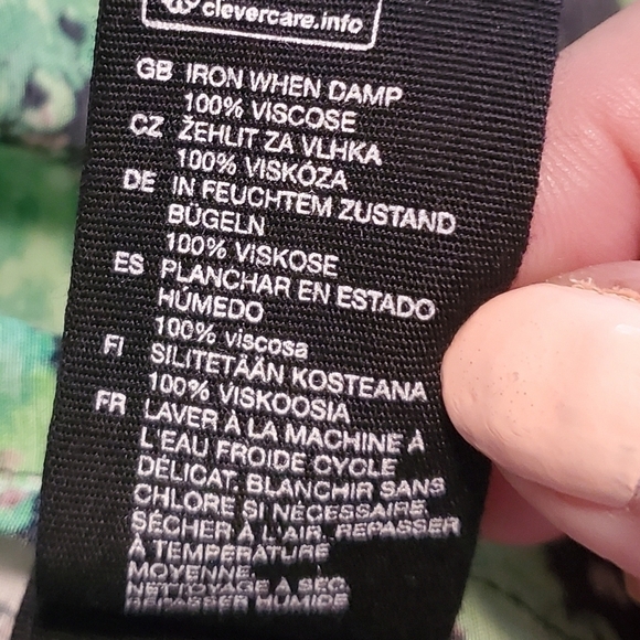 EC Stockholm Atelier & Other Stories Green Floral Print Wrap Dress, Size 4 - Picture 9 of 13